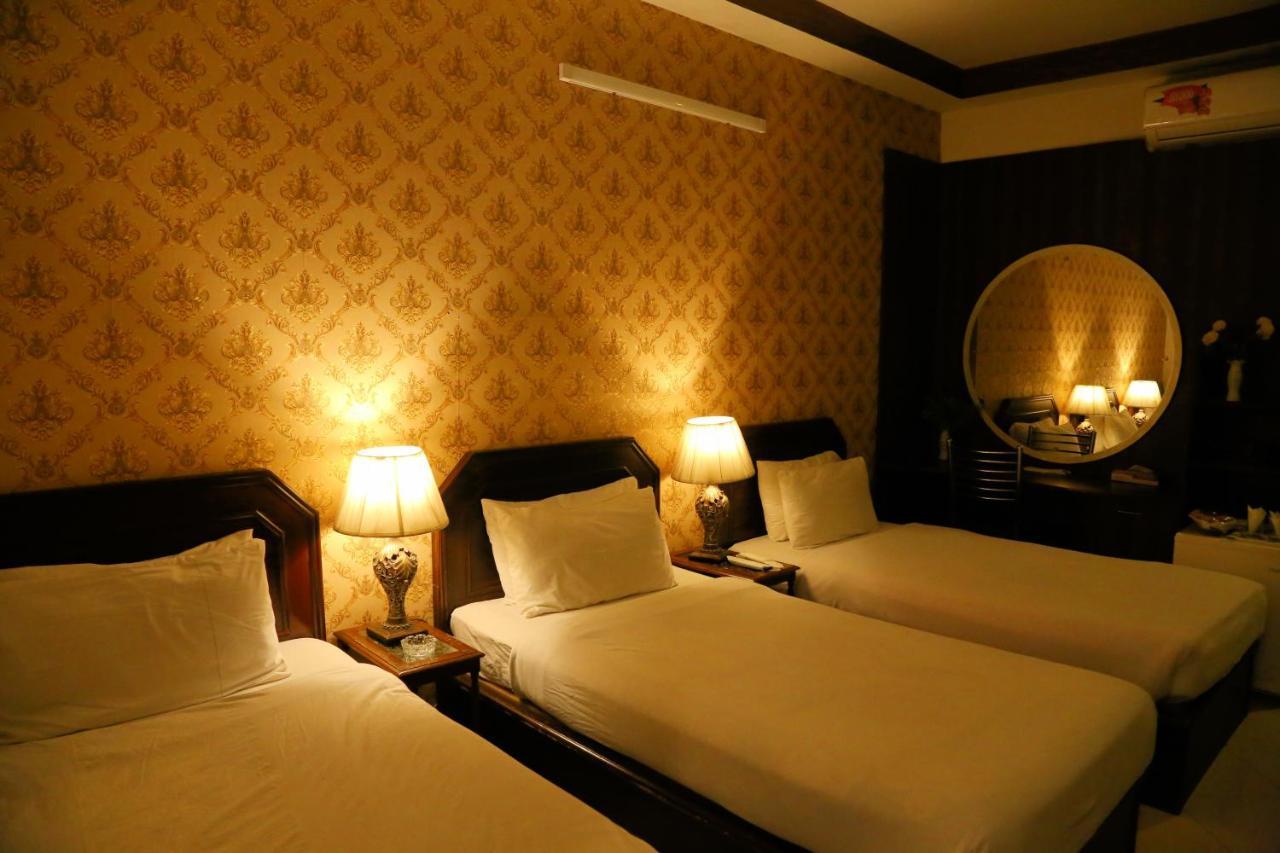 Fiesta Inn Hotel & Resorts Multan Exterior photo