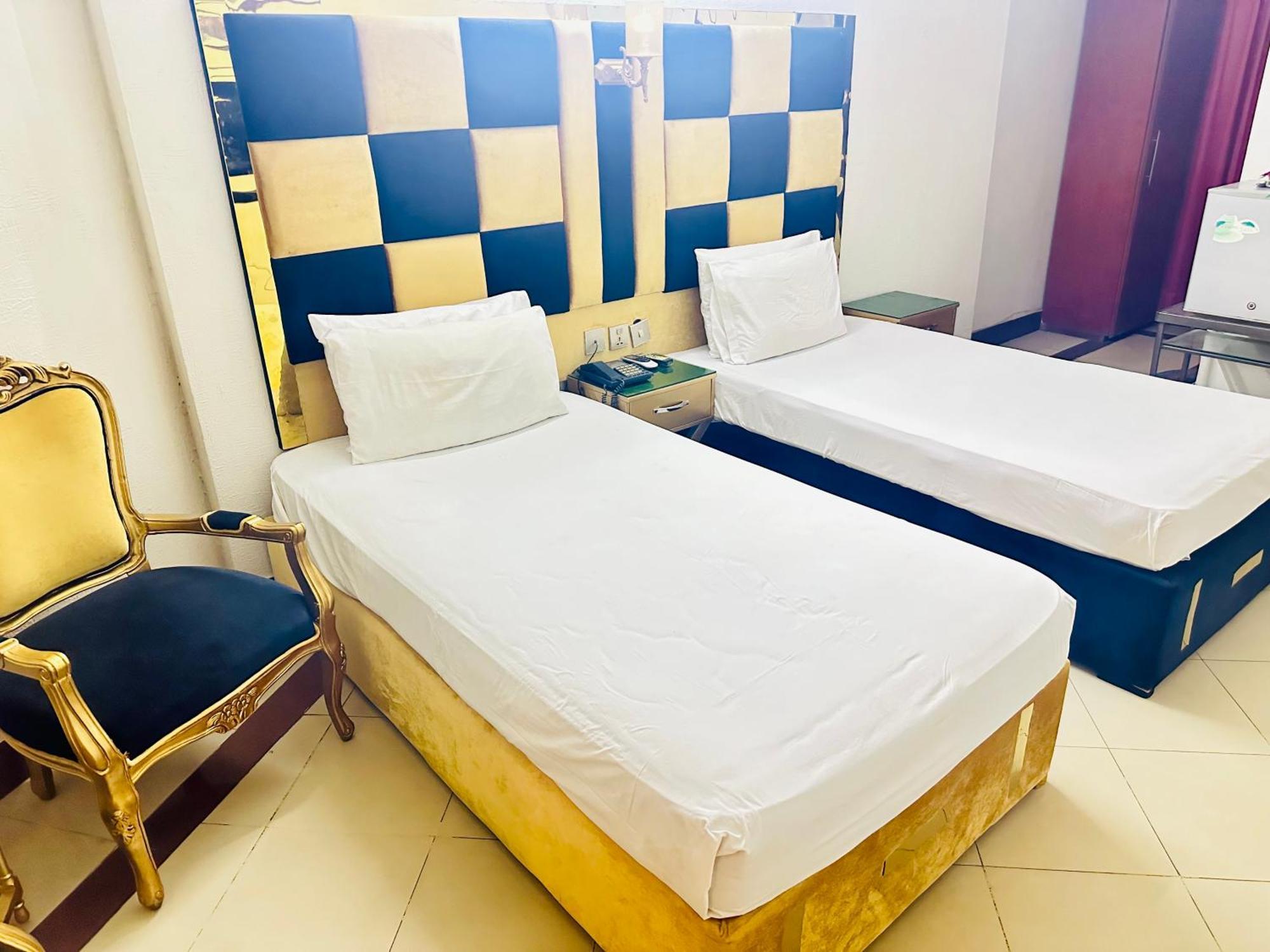 Fiesta Inn Hotel & Resorts Multan Exterior photo